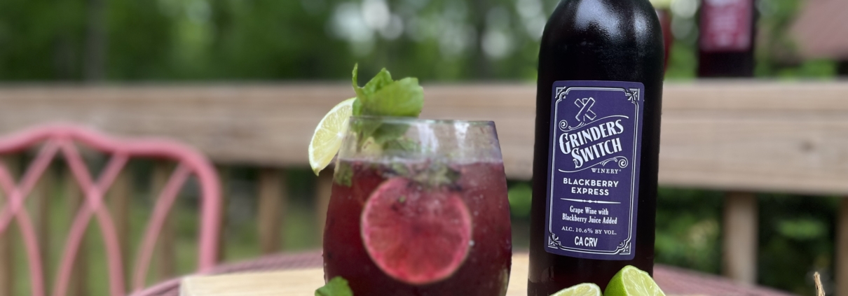 Blackberry Mojito Spritz with Grinder's Switch Winery Blackberry Express